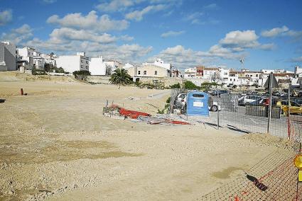 Las obras del parking de la Sínia des Cuc se eternizan tras la aparición de nuevos «problemas».