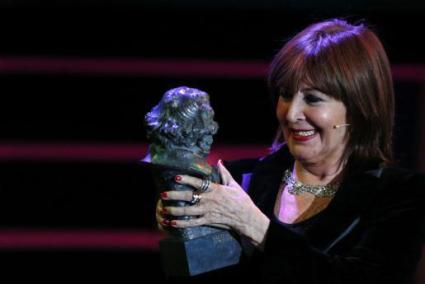 Concha Velasco, en una imgen de 2014 recogiendo su Goya Honorífico por su trayectoria dedicada al cine