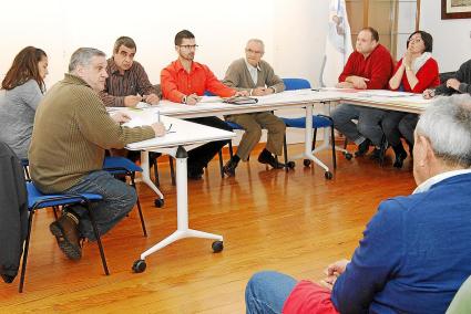 La Junta Local de Fornells celebró ayer por la tarde el que podría ser su último pleno.