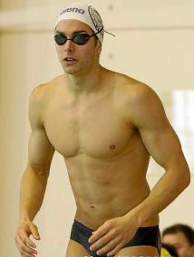 El nadador de Menorca, Juanjo García, este pasado domingo en el Nacional absoluto, justo ante de lanzarse a la piscina