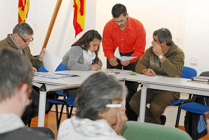 La Junta Local de Fornells celebró ayer por la tarde el que podría ser su último pleno.