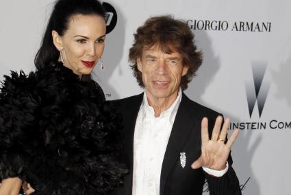 ENCUENTRAN MUERTA A LA DISEÑADORA L'WREN SCOTT, NOVIA DE MICK JAGGER