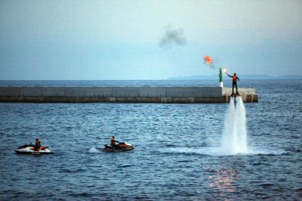 Se pudo disfrutar de un espectáculo de flyboard