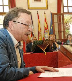 Emilio Sola protagonizó la conferencia histórica.