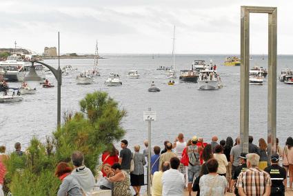 Menorca Mao puerto Estacion Naval y otras zonas procesion Virgen del