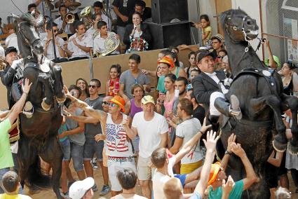 Menorca Es Migjorn Gran fiestas Sant Cristofol Ses Corregudes misa ja