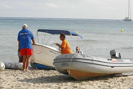 menorca alior playa son bou castillo inchable alquileres velomares