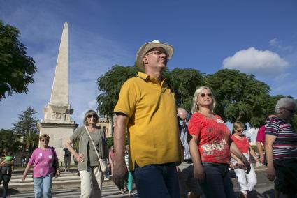 MENORCA - TURISMO - VISITAS GUIADAS PARA TURISTAS EXTRANJEROS.