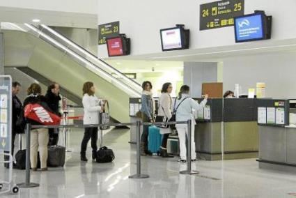 El aeropuerto de Menorca oferta entre 26 de octubre al 28 de marzo, más de 220.000 asientos.