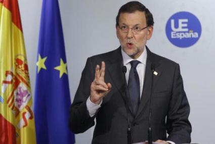 El presidente del Gobierno español, Mariano Rajoy , durante una rueda de prensa tras participar en una cumbre de líderes de la U