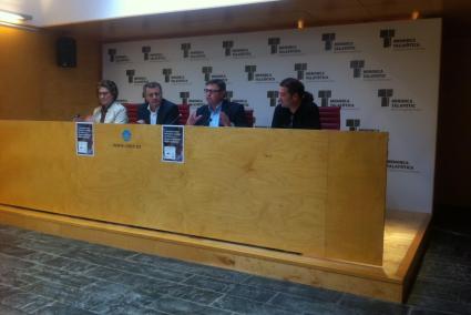 Baillo, Tadeo, Villalonga y Marí, en la presentación de las jornadas.