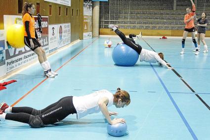 menorcaciutadellaentrenopoli esportiuvolei