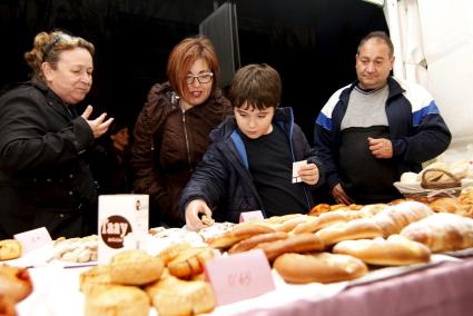 Menorca Ciutadella Contramurada Sant Antoni mercado feria