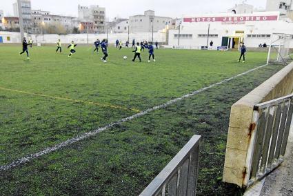 Menorca Mao futbol campo San Carlos Union Deportiva Mahon