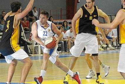 Menorca Alaior baloncesto EBA balear CB Jovent Alaior Ciutat Inca jug