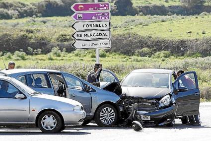 Menorca Es Mercadal cruce ronda travesia carretera general (rotonda a