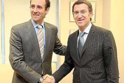 José Ramón Bauzá saluda al presidente gallego, Alberto Núñez, en una imagen de archivo