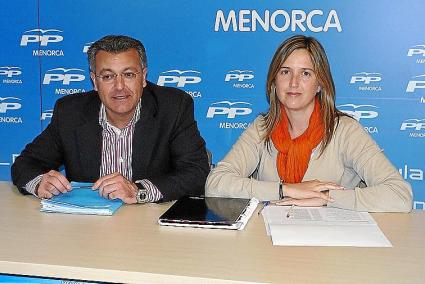 Santiago Tadeo y Pilar Pons, números uno y dos de la lista del PP al Consell.