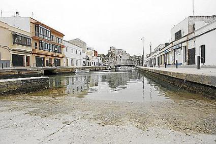 CIUTADELLA - EL PUERTO DE CIUTADELLA NO SE VIO AFECTADO POR EL INICIO DEL TIEMPO DE LAS RISSAGUES.