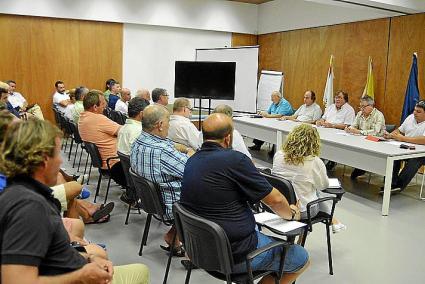 Imagen de la reunión informativa en la sede de la Federación