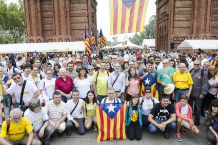 El grupo de Balears se ha encontrado a primera hora del día en el Arc de Triomf