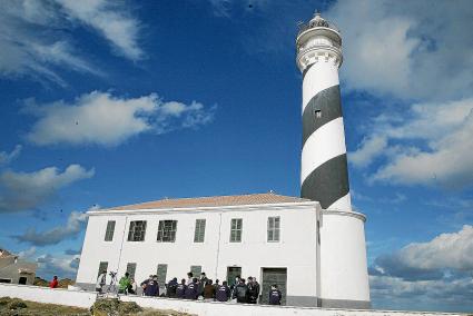 El faro de Favàritx se encuentra en una zona de importante protección ambiental, lo que complica cualquier iniciativa