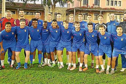 La sub 18, con Jefferson Echevarri y Nicolás Fernández, en Son Bibiloni.