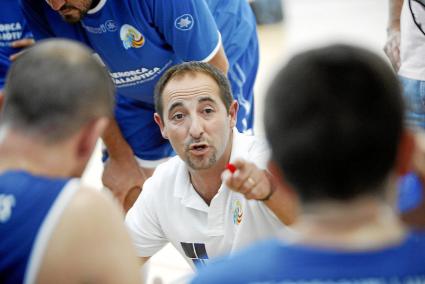 Menorca Sant Lluis Pabellon Ses Canaletas partido Basquet EBA CEE San