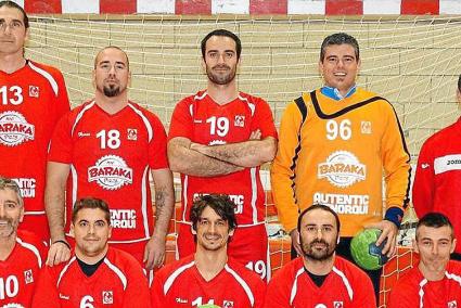 Primera e histórica plantilla del Balonmano Mahón.