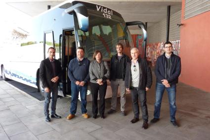 La presidenta junto a miembros de Astrame