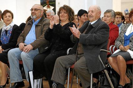 De dreta a esquerra, Jordi Orfila Mascaró, la seva filla Merxe Orfila Bagur i la seva parella, la seva cunyada i germà