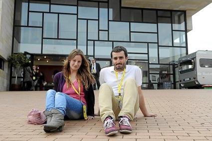 Antonella y Lorenzo, autores del proyecto ganador, a las puertas de Innovem