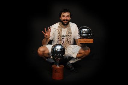 Sergio Llull se convertía la noche del miércoles en el segundo jugador de la historia que consigue revalidar su título de MVP en