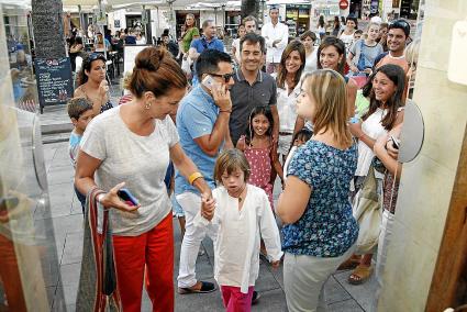 Por la librería pasaron muchos niños y no pocos adultos