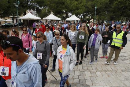 Finalmente la lluvia no apareció y la caminata se pudo desarrollar en un ambiente distendido y un gran espíritu solidario