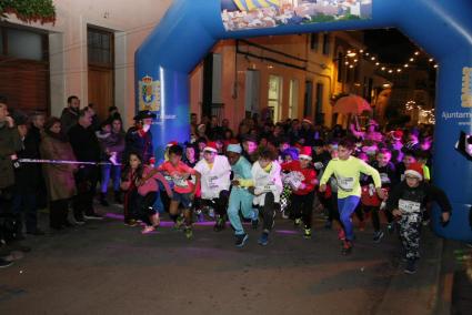 Desde los más ‘peques’ a los adultos se citaron en Es Ramal, entre risas