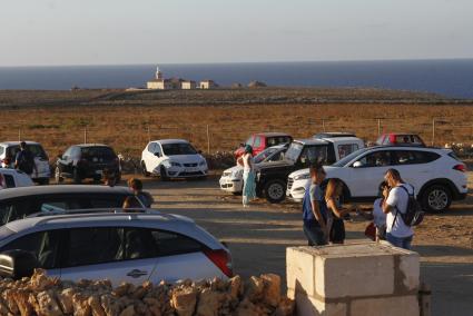 Medio Ambiente autoriza ahora el parking de Punta Nati que se abrió hace dos años.