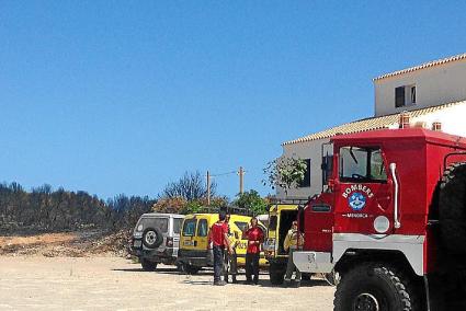 Profesionales del servicio antiincendios de Menorca