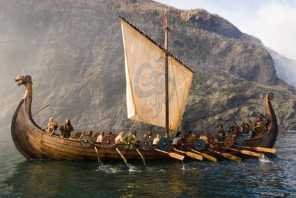 El pas dels vikings noruecs per Menorca està documentat en textos antics. Concretament en el «Magnússona saga»