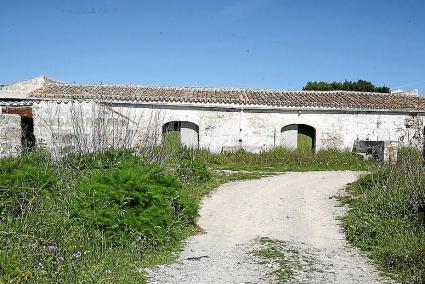 Mañana será una vivienda. La Norma Territorial sigue vigente y ampara la transformación de edificios y almacenes agrícolas a uso