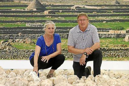 Laetitia Lara, fundadora de Lithica, con Ángel Roca de «Martí i Bella»