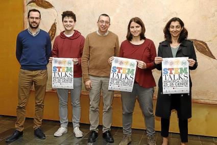 Héctor Pons, Àlex Alemany, Miquel Àngel Maria, Àngela Fàbregues y Carmen Crespo, este martes