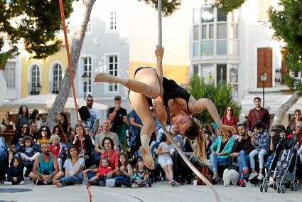 La nova associació va fer la seva presentació pública a la plaça des Pins de Ciutadella