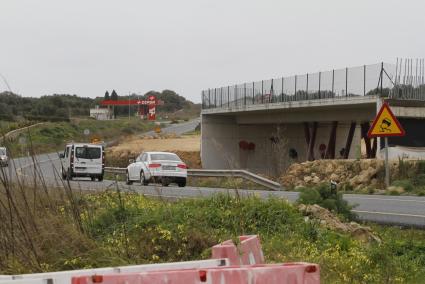 El viaducto, en obras paralizadas desde hace tres años