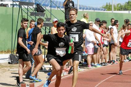 La pista de atletismo de Maó acogió las pruebas de los cien metros, el kilómetro, los 5.000 metros, el lanzamiento de jabalina y