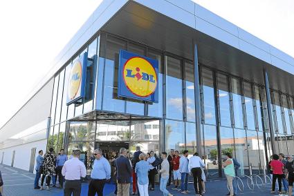 La reciente inauguración del nuevo local de Lidl deja libre un espacio que habría generado el interés de los inversores.