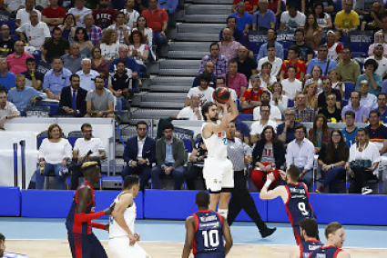 Llull lo prueba desde larga distancia