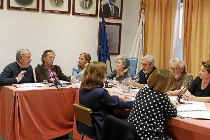 Concejales del Ayuntamiento de Sant Lluís en el pleno del pasado mayo