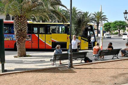 Las nuevas concesiones prevén ampliar conexiones en la parada de la Plaça dels Pins