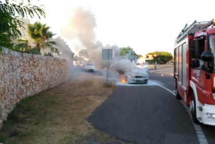 Un BMW sufrió un incendio este jueves en Ciutadella